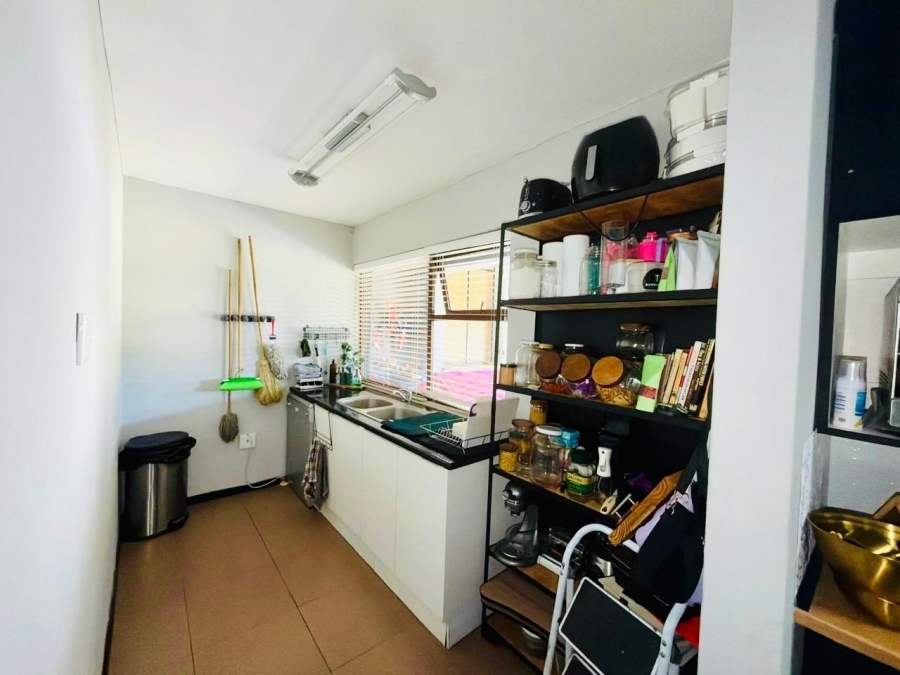 4 Bedroom Property for Sale in Roodewal Free State
